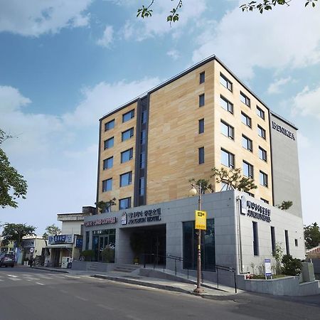 Benikea Jungmun Hotel Seogwipo Dış mekan fotoğraf