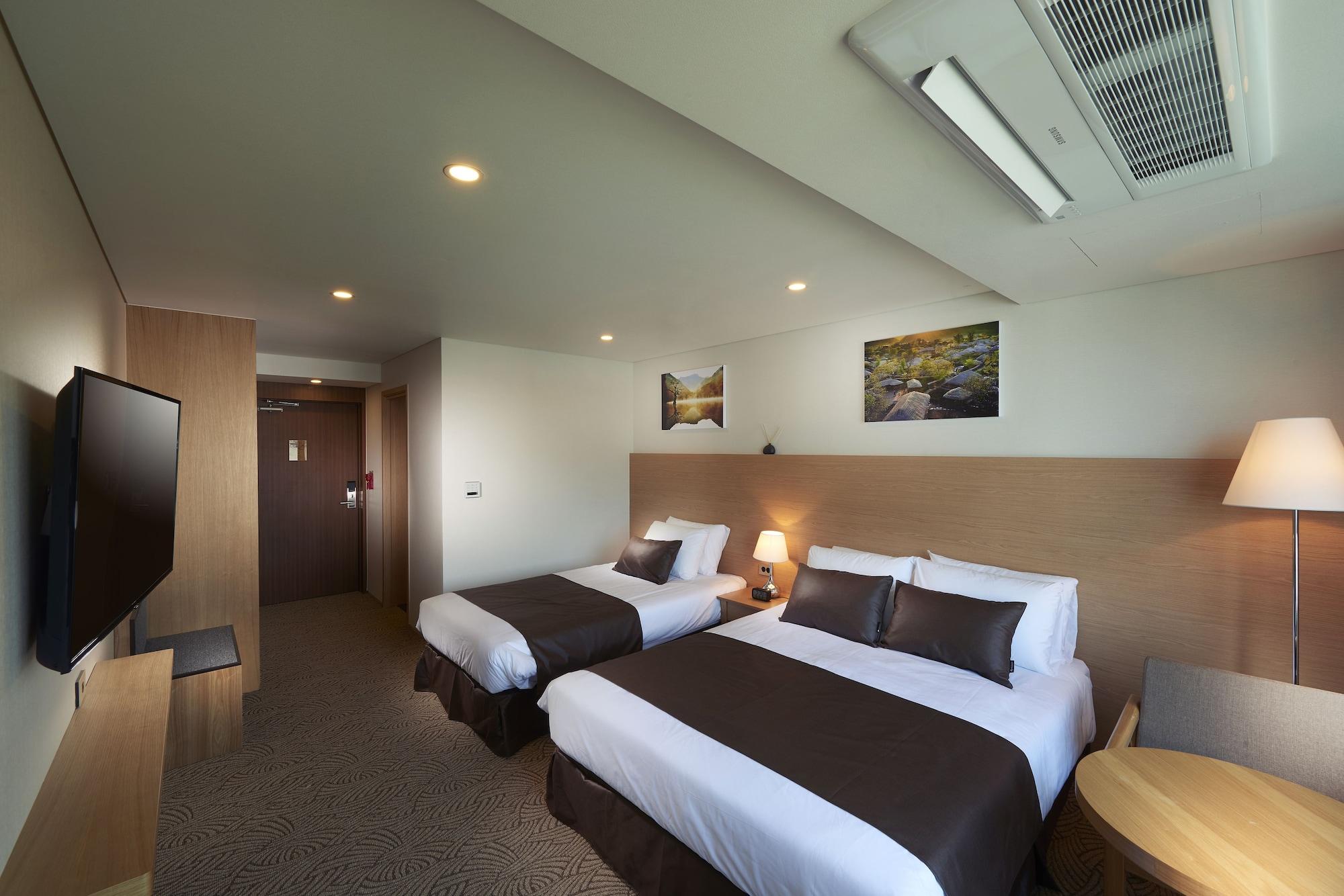 Benikea Jungmun Hotel Seogwipo Dış mekan fotoğraf