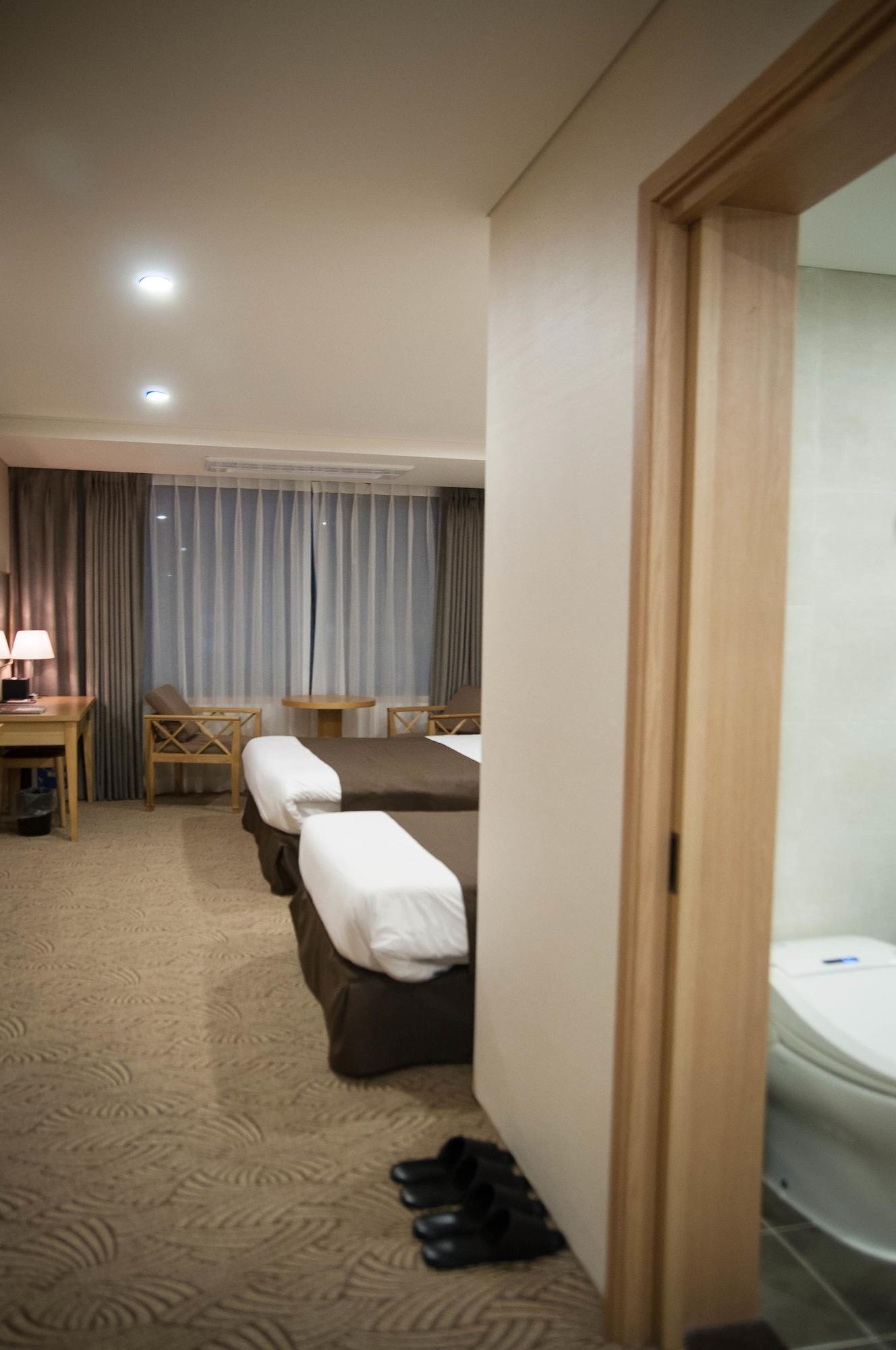 Benikea Jungmun Hotel Seogwipo Dış mekan fotoğraf