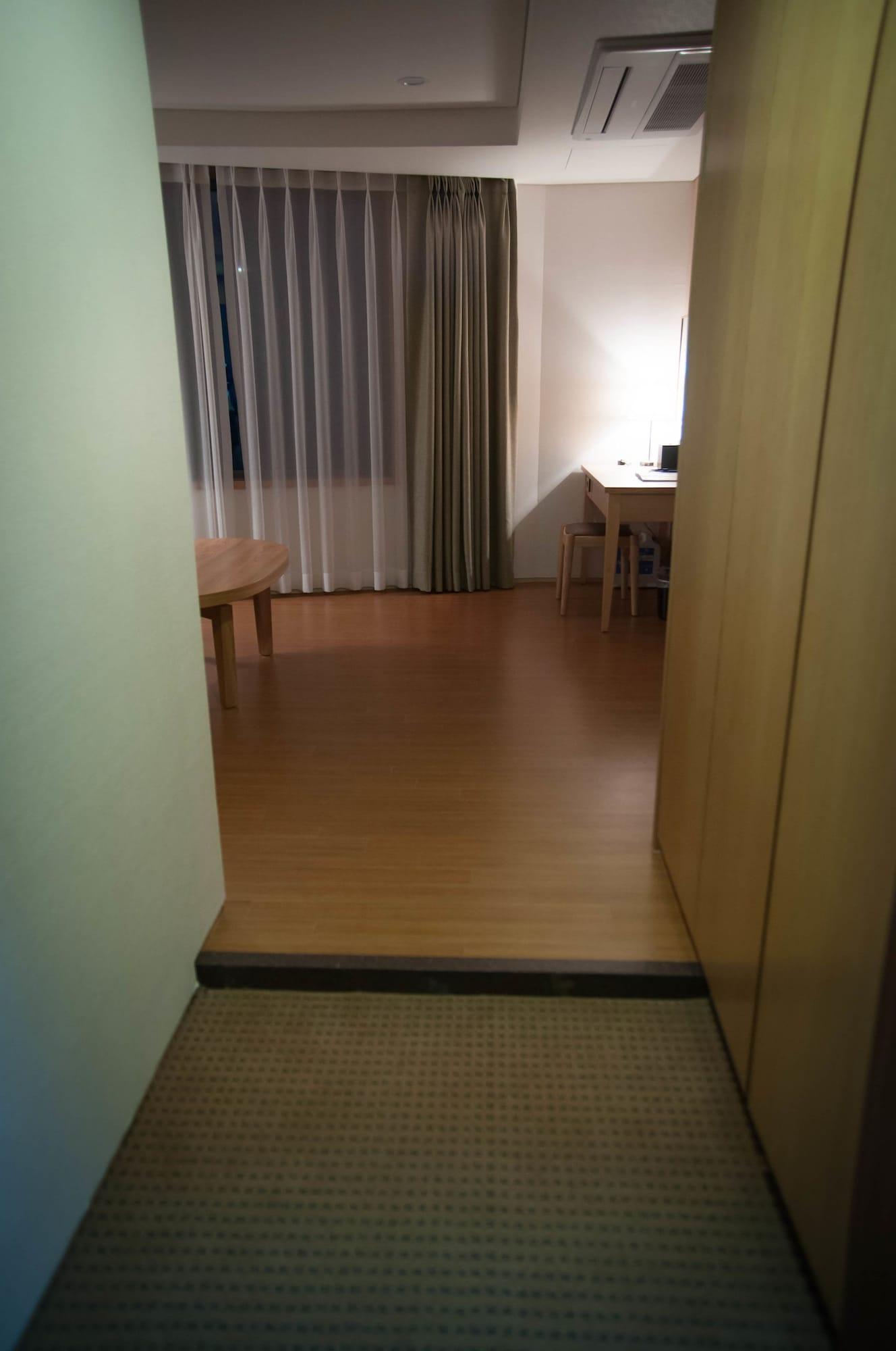 Benikea Jungmun Hotel Seogwipo Dış mekan fotoğraf