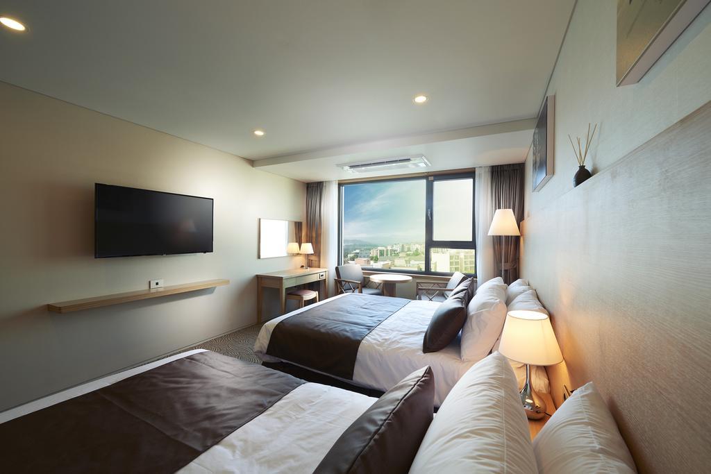 Benikea Jungmun Hotel Seogwipo Oda fotoğraf